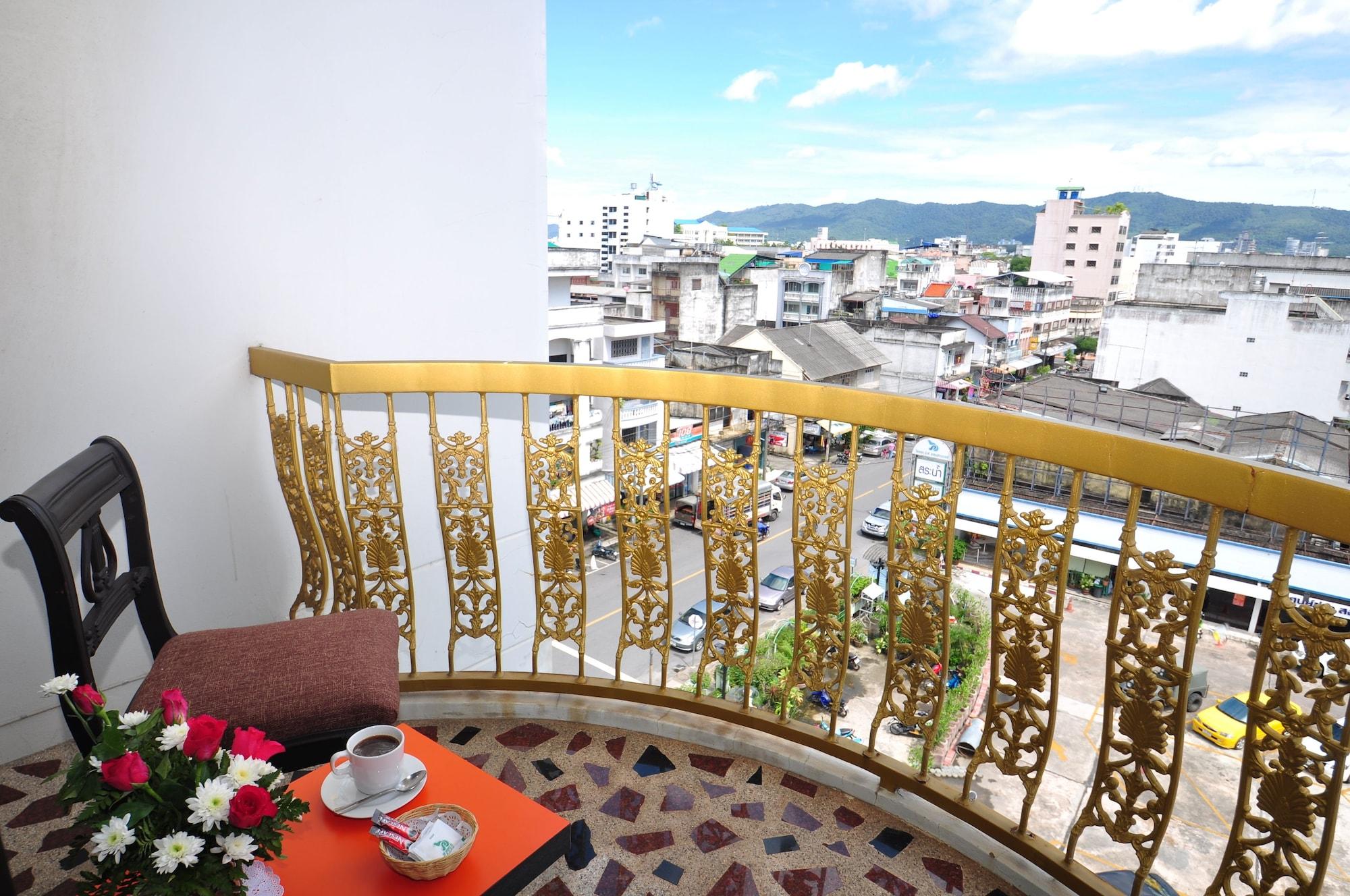 Bp Grand Suite Hotel Хат'яй Екстер'єр фото