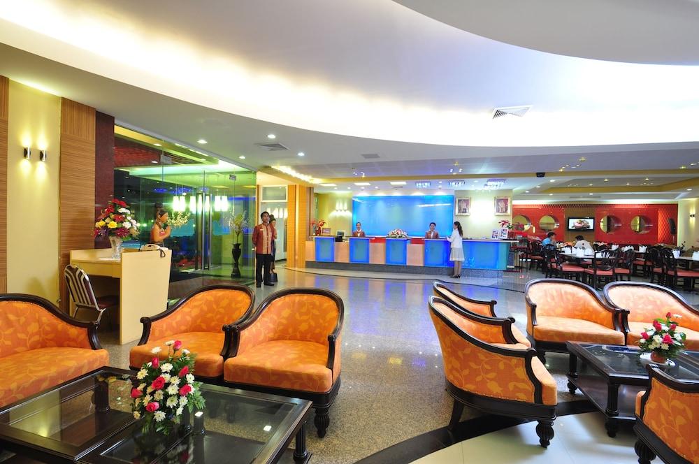 Bp Grand Suite Hotel Хат'яй Екстер'єр фото