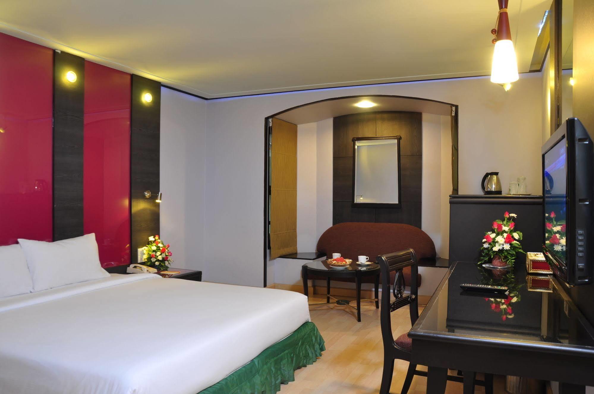 Bp Grand Suite Hotel Хат'яй Екстер'єр фото